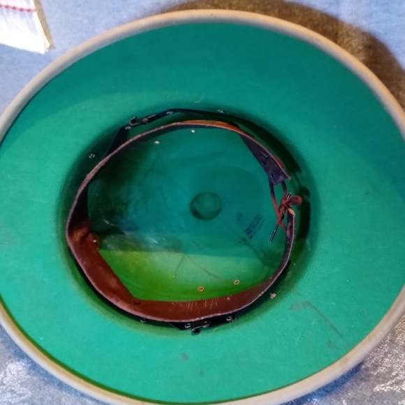 VINTAGE MARINE CORP. GENUINE,PITH SAFARI SUN HAT WATERPROOF,ORIGNAL PIN ON FRONT - Picture 4 of 7